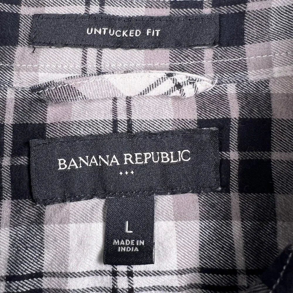Banana Republic Plaid Untucked Shirt Men Large Black Gray White Grunge Goth Punk